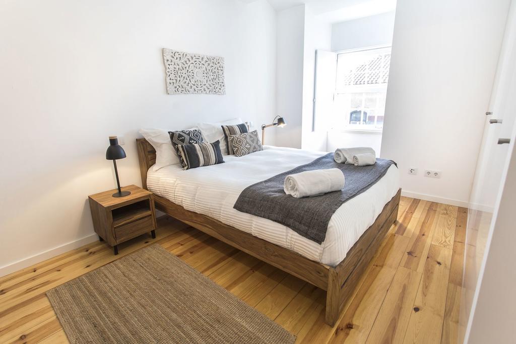 Lovelystay - Cais Apartment River View Lisboa Eksteriør billede