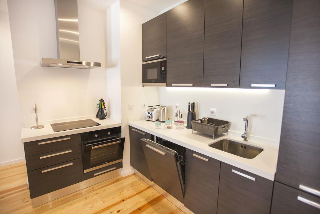Lovelystay - Cais Apartment River View Lisboa Eksteriør billede